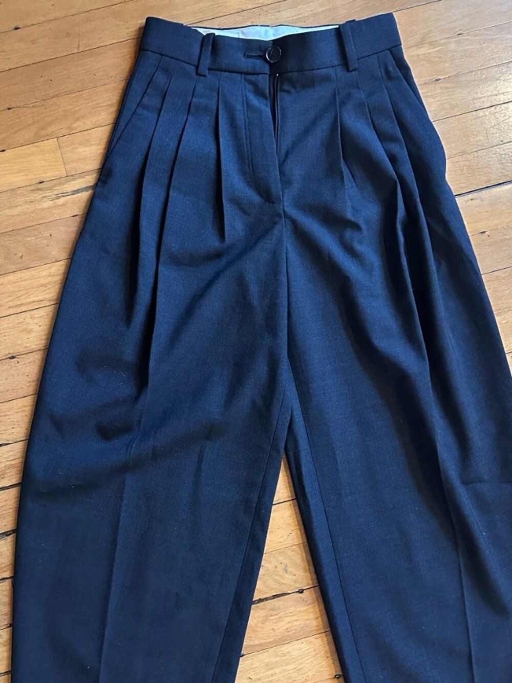 COS Black Pleated Ankle-Length Trousers